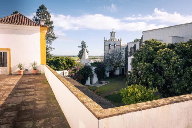 Évora: Private & Flexible Walking Tour in Historic Center - Exploring Évora’s Medieval and Religious Heritage