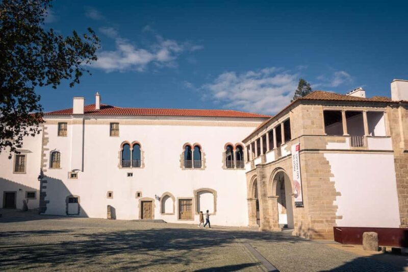 Évora: Private & Flexible Walking Tour in Historic Center - Who Will Love This Tour?