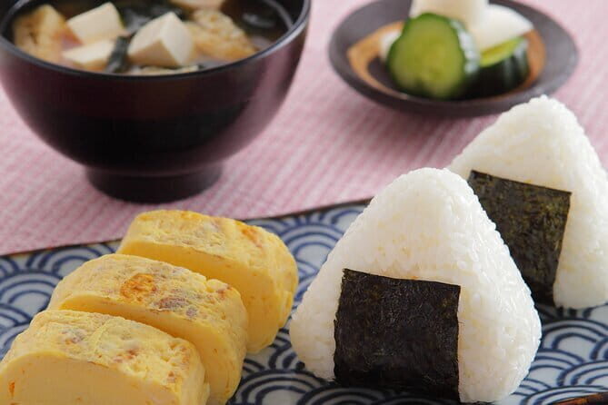 Excellent onigiri, karaage, and miso soup dishes in Tokyo - A Closer Look at the Itinerary