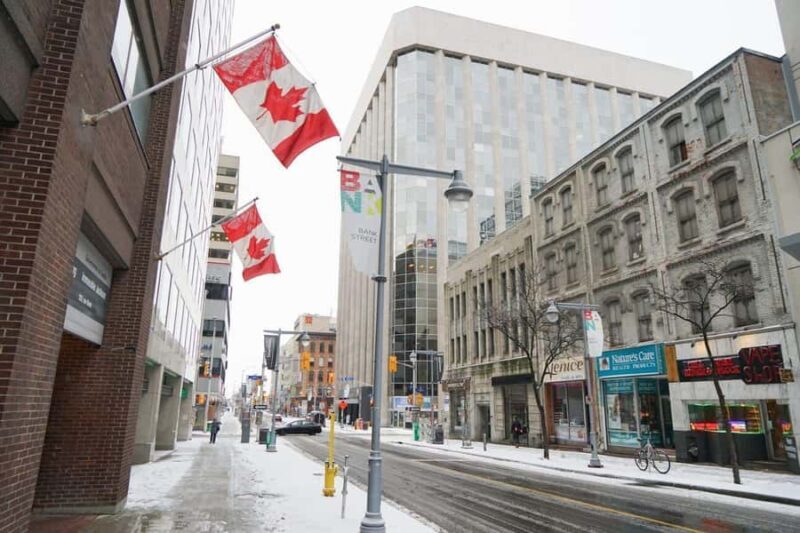 Exceptional Private Walking Christmas Tour in Magical Ottawa - Key Points