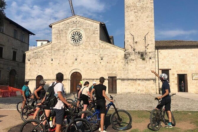 Exciting E-Bike Tour among the beauties and history of Ascoli - A Deep Dive into the Ascoli E-Bike Tour