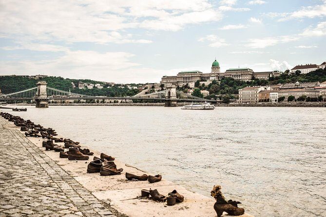 Exclusive Budapest City Tour by Luxury Car - Half Day - The Sum Up