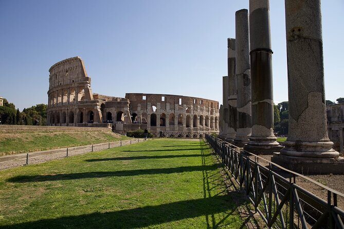 Exclusive Colosseum Gladiator's Arena with Roman Forum - In-Depth Analysis: What Travelers Can Expect