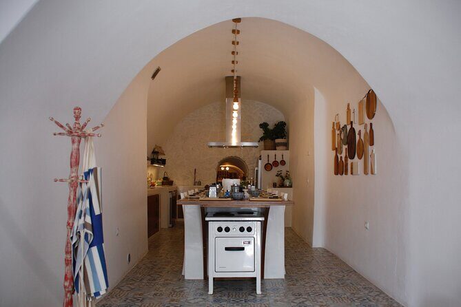 Exclusive Cooking Experience in our Cave Home by Petra Kouzina - A Detailed Look at the Experience