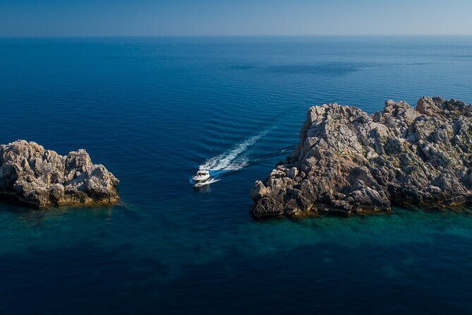 Exclusive Dubrovnik Sunset Cruise with Cocktail at the Cave Bar - Who Will Love This Experience?