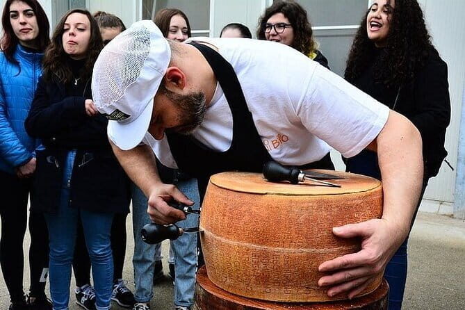 Exclusive Emilia-Romagna,Parmigiano, Prosciutto, Balsamic, Wine - A Detailed Look at the Emilia-Romagna Food Tour