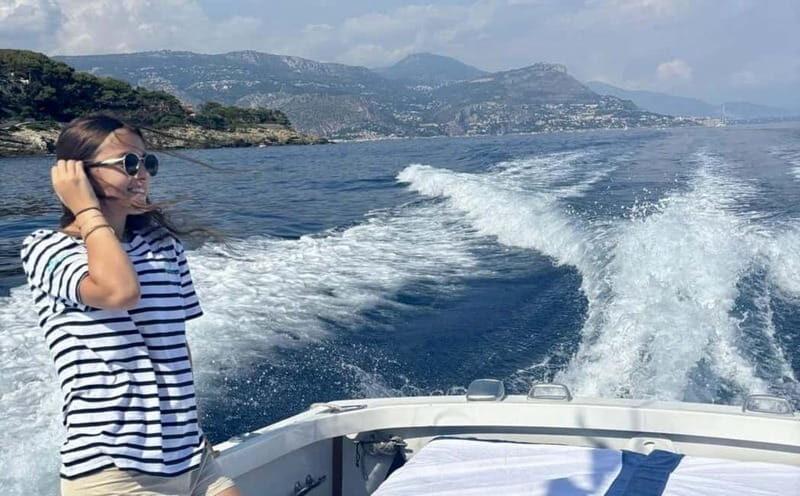 Exclusive excursion on a Riva Yacht - Navigating Practicalities and Tips