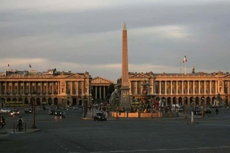 Exclusive Full-Day Tour to Paris from Le Havre or Honfleur - Key Points