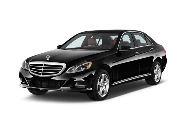 Exclusive Guided & Customized Private Oslo City Tour in Limo - Who Should Consider This Tour?