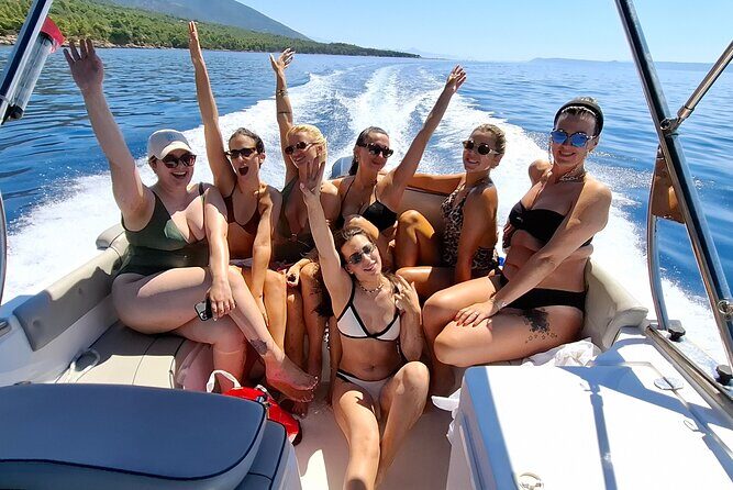 Exclusive Hvar Boat Tour Pakleni Island Red Rocks and Sunset tour - Key Points