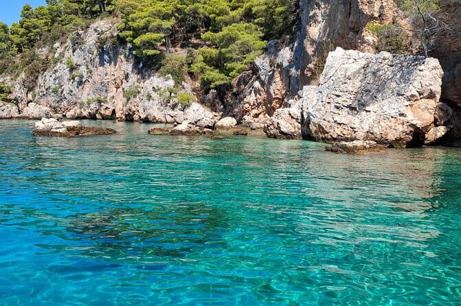 Exclusive Hvar Boat Tour Pakleni Island Red Rocks and Sunset tour - Who Should Consider This Tour?
