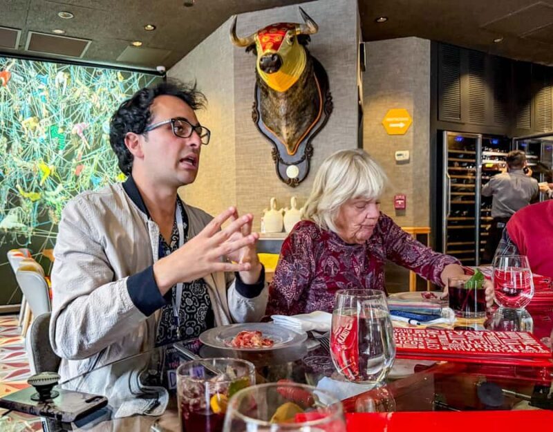 Exclusive José Andrés Tour: Signature Bites at 4 Locations - Key Points