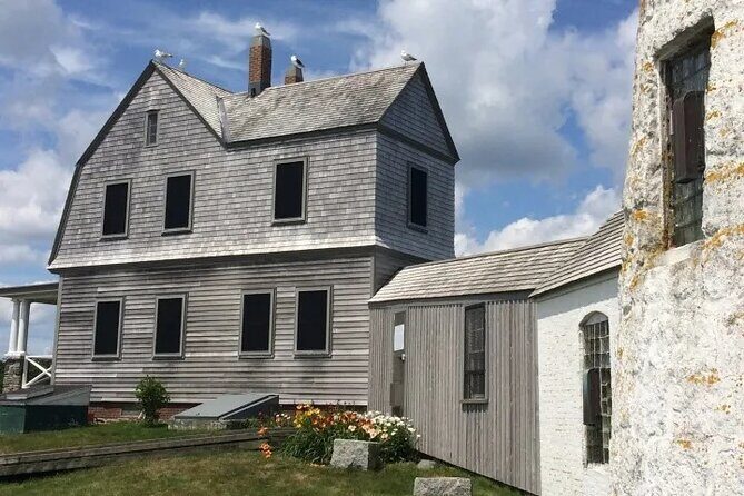 Exclusive Kennebunkport Private Lighthouse Tour by Land and Sea - Key Points