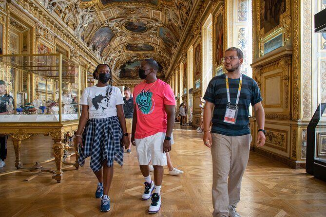 Exclusive Louvre Tour  Private Guide & Hotel Pickup in Paris - FAQs