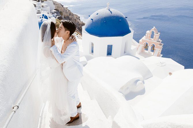 Exclusive Photo Session - 1hour - Exploring the Santorini Photo Session in Detail
