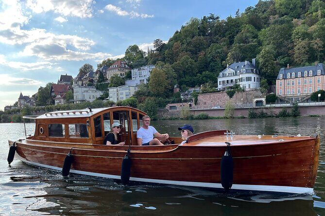 Exclusive private boat trip for couples in Heidelberg - A Closer Look at the Exclusive Private Boat Trip in Heidelberg