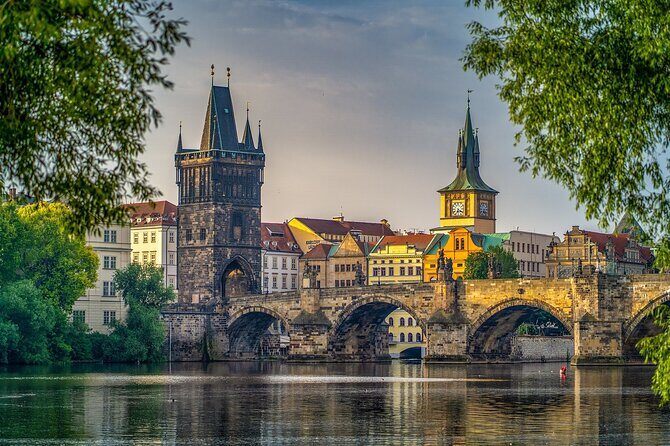 Exclusive Private Tailored Tour of Prague from Vienna - Exploring the Itinerary: A Day in Prague