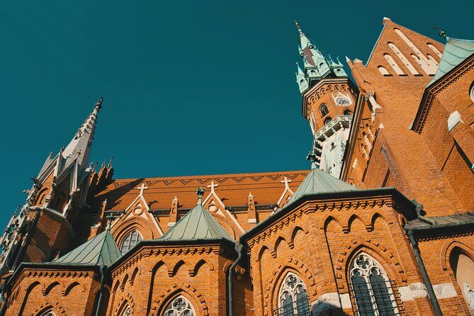 Exclusive Private Transfer from Budapest to Krakow, Door-to-Door - FAQ