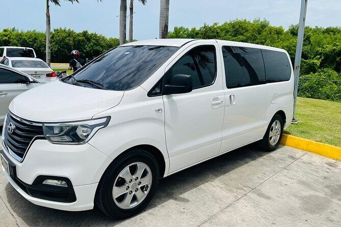 Exclusive Private Transportation from the Airport - Hotel in Punta Cana - An In-Depth Look at This Punta Cana Transfer Service