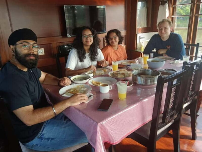 Exclusive Same Day Kerala Houseboat Cruise Tour in Alleppey - A Detailed Look at the Kerala Houseboat Experience