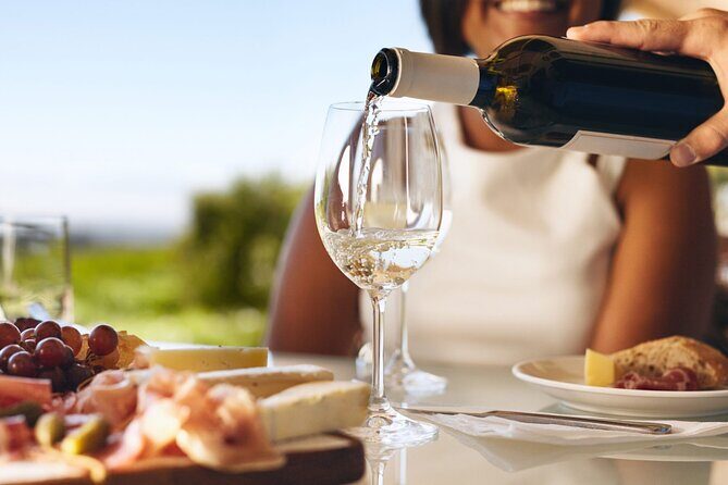 Exclusive Santorini Private Wine Tasting & Greek Lunch Experience - Who Should Consider This Tour?