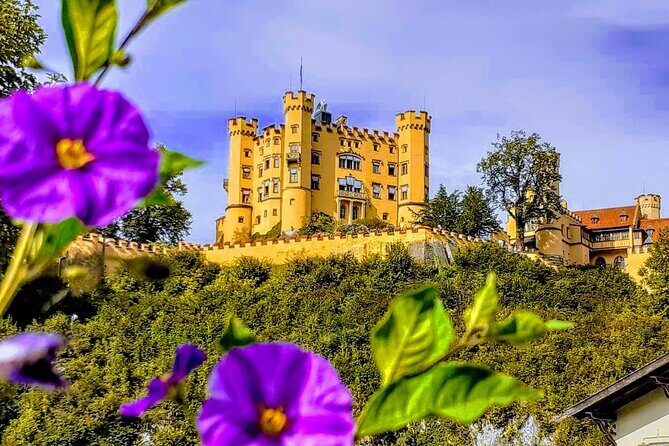 EXCLUSiVE SKIP-THE-CROWDS Neuschwanstein and Linderhof Castle Tour from Munich INCL. TICKETS - Neuschwanstein Castle: The Fairy Tale Come to Life