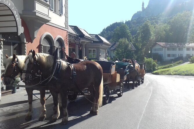 EXCLUSiVE SKIP-THE-CROWDS Neuschwanstein and Linderhof Castle Tour from Munich INCL. TICKETS - Pöllat Waterfall and Additional Sightseeing