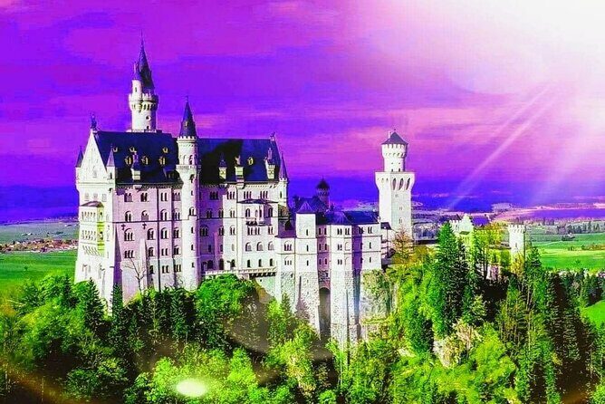 EXCLUSiVE SKIP-THE-CROWDS Neuschwanstein and Linderhof Castle Tour from Munich INCL. TICKETS - Optional Activities and Flexibility