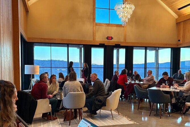 Exclusive Small Group Virginia Winery Tour with a Sommelier - A Closer Look at the Virginia Winery Tour Experience