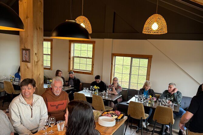 Exclusive Small Group Virginia Winery Tour with a Sommelier - Who Will Love This Tour?