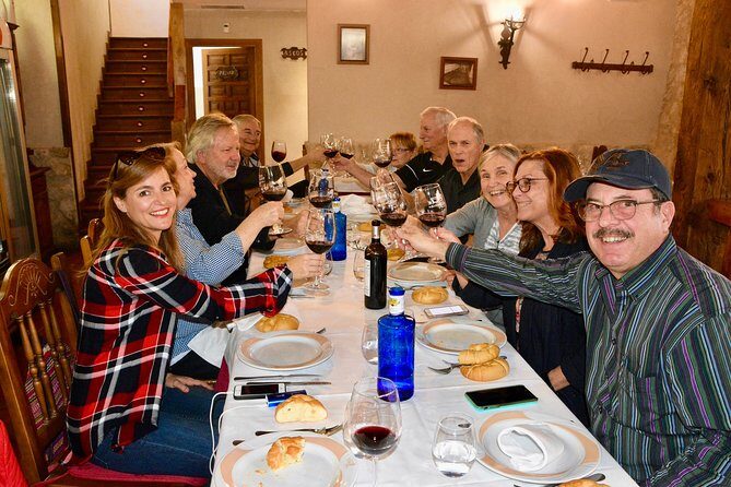 Exclusive tour: Ribera del Duero "like a native", with lamb in a wood oven - Key Points