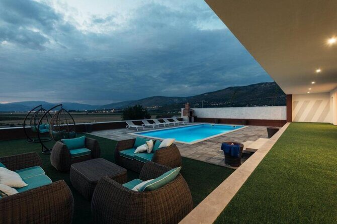 Exclusive V.I.P Party All-Included for Bachelor/Stag/Gentlemen - Breaking Down the Experience