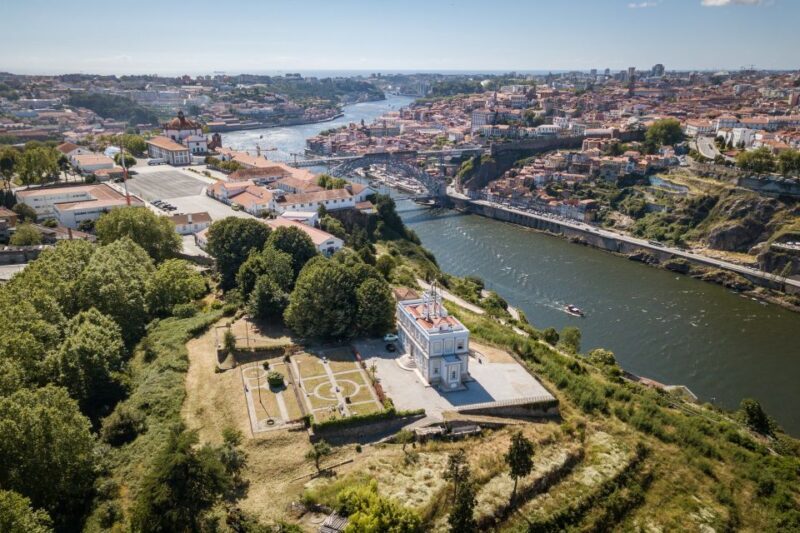 Exclusive visit to the Geophysical Institute of Porto - An Insider Look at Porto’s Cold War Secret: The Geophysical Institute Tour