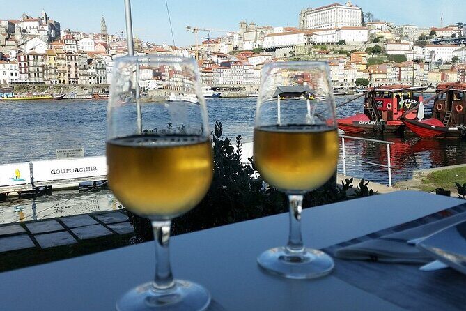 Exclusive VW Kombi Tour - including Lunch with Port View - Key Points