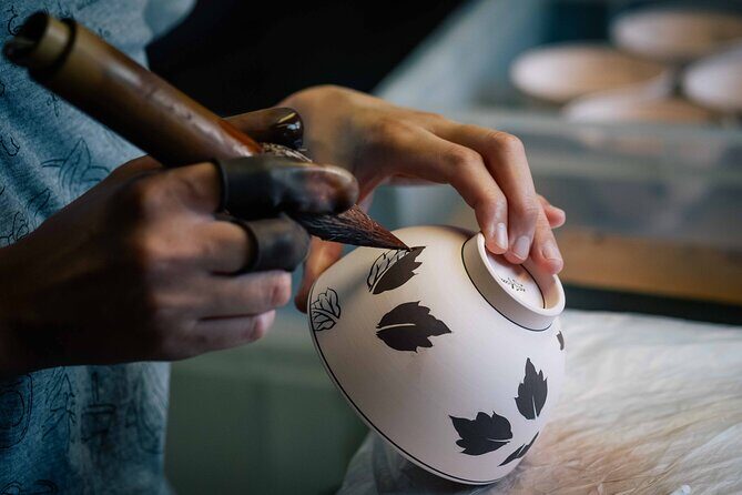 Exclusive Workshop Tour and Ko-Imari Museum - Exploring Saga’s Hidden Gem: The Exclusive Workshop Tour and Ko-Imari Museum