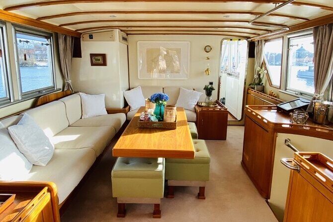 Exclusive Yacht Tour of Stockholm: sunset, dinner, lunch, cruise - A Luxurious View of Stockholm: The Private Yacht Experience