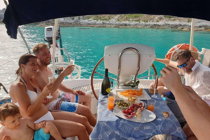 Excursion by Sailing Yacht - Experience Tropea’s Coastline on a Sailing Yacht