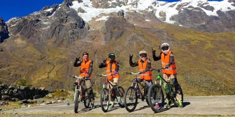 Excursion Laguna Salinas| Bike tour through Pichu Pichu - Post-Ride Relaxation and Return