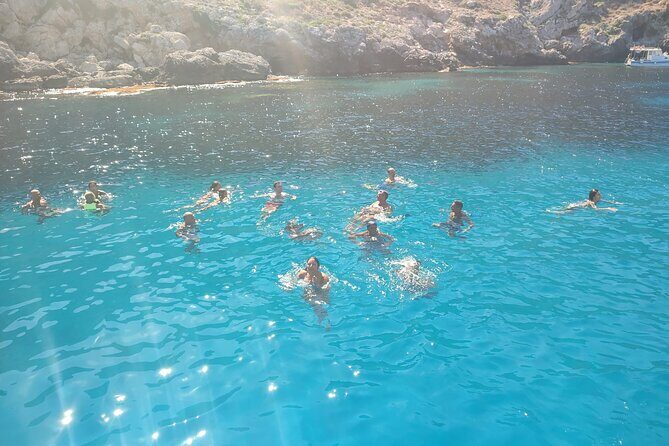 Excursion on Luxury Yacht Shalimar IV - FAQ