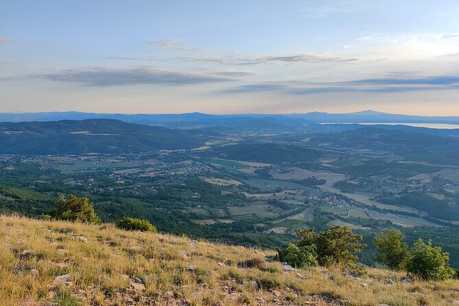 Excursion on the Perugia Mountain with Guide - Exploring Mount Tezio: A Closer Look