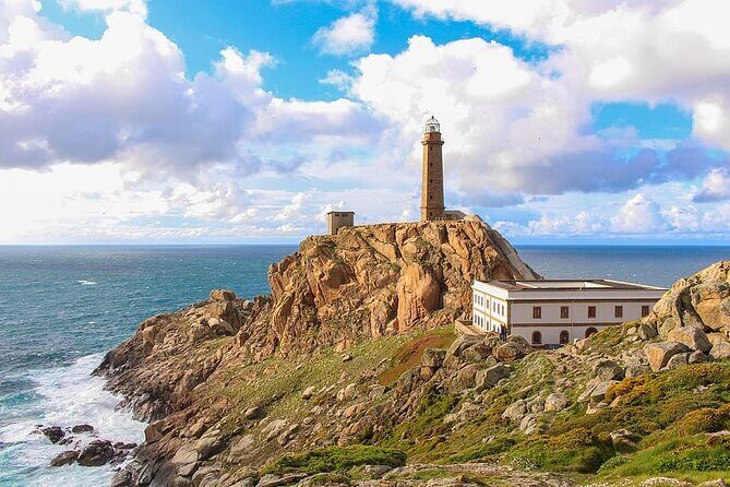 Excursion to Finisterre, Muxia and Cabo Vilan With Boat Cruise - Key Points