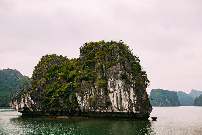 Excursion to Ha Long Bay with Titop Island and kayaking in Luon Cave - Final Thoughts