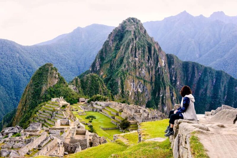 Excursion to Machu Picchu and Rainbow Mountain - An In-Depth Look at the 2-Day Machu Picchu and Rainbow Mountain Tour