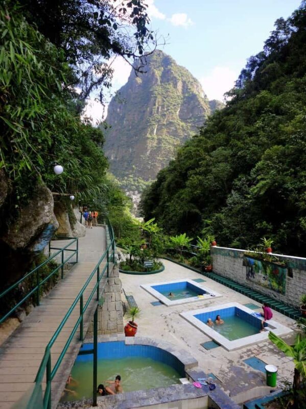 Excursion to Machu Picchu + Huayna Picchu Mountain - The Quality of Guides and Site Access