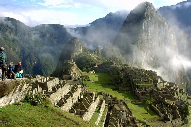 Excursion to Machupicchu by train Expedition Cusco 1 Day - A Deep Dive into the Experience