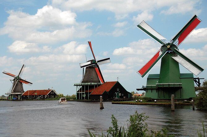 Excursion to the mills of Zaanse Schans - Experience the Charm of Zaanse Schans Mills: A Practical Guide