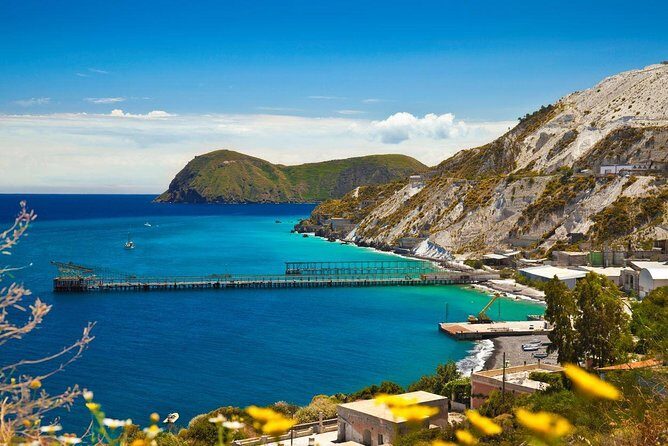 Excursion to VOLCANO LIPARI SCIARA DEL FUOCO from Tropea - Key Points