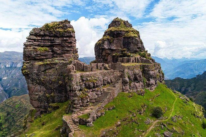 Excursion to Waqrapukara Archaeological Site from Cusco - An In-Depth Look at the Waqrapukara Tour