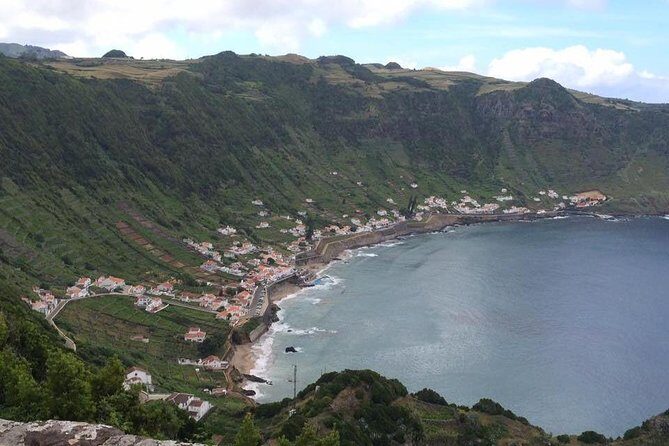 Excursions / Van Tours / Sightseeing - A Detailed Exploration of the Santa Maria Van Tour