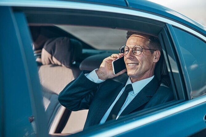 Executive Transfer Monterrey City to Mty Airport - Executive Transfer Monterrey City to Mty Airport: Smooth, Comfortable, and Reliable